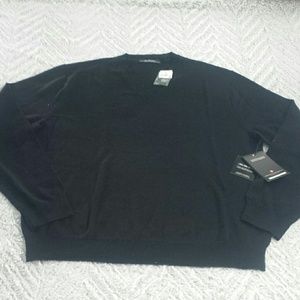 Saks fifth Avenue sweater